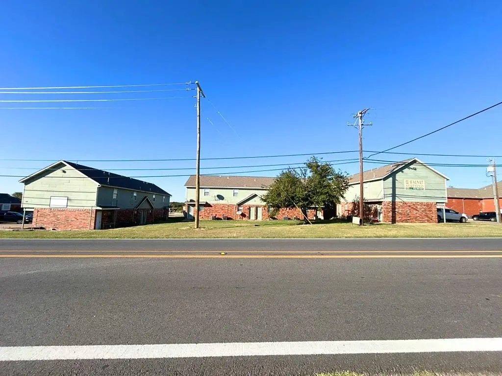 807 W Walnut Street #C4, Celina, TX 75009