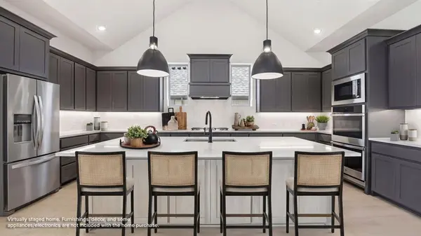 6909 Lanner Lane, Fort Worth, TX 76179