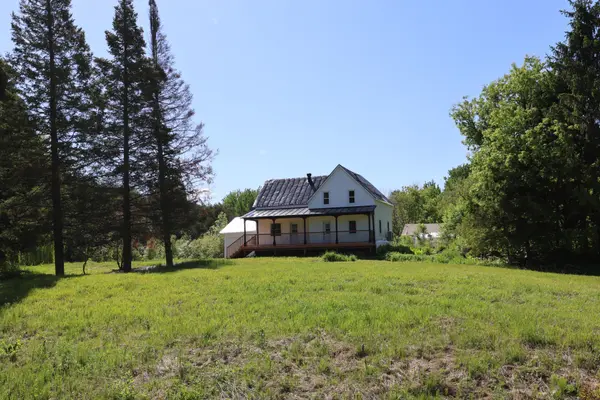 18400 Kenyon Conc Rd 5 RD, North Glengarry, ON K0C 1T0