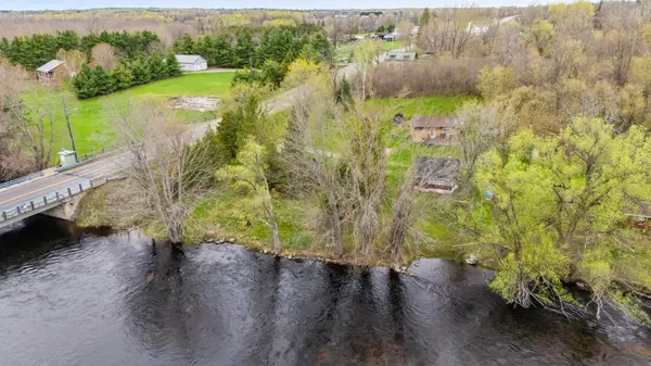 271 Mill ST, Drummond/north Elmsley, ON K0G 1K0