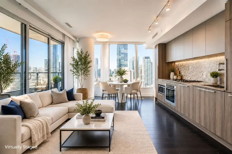 85 Wood ST #3303, Toronto C08, ON M4Y 0E8