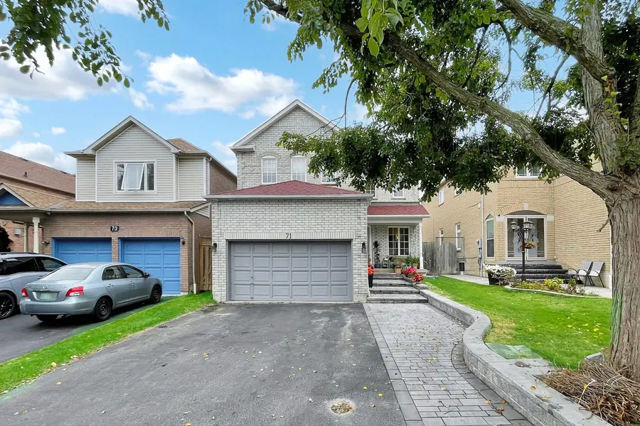 71 Hibbard DR, Ajax, ON L1Z 1J8