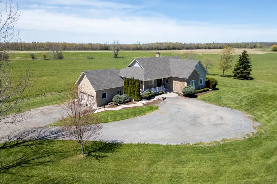 4186 Green RD, Clarington, ON L0B 1J0