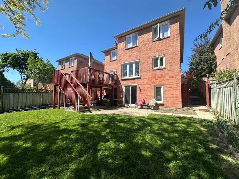 9 Captain Francis DR #Bsmt, Markham, ON L3R 9C7