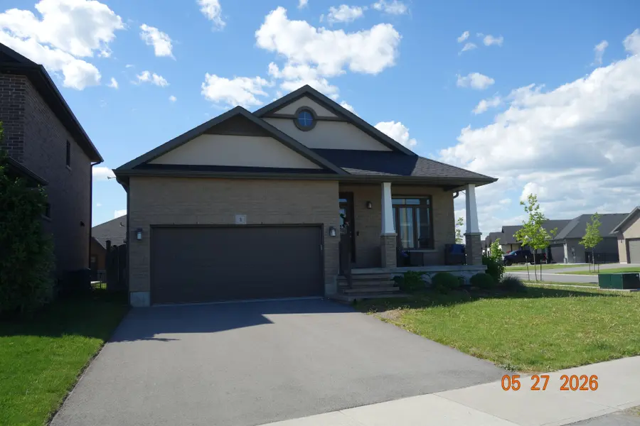 8 Abbott ST, Belleville, ON K8N 0K4