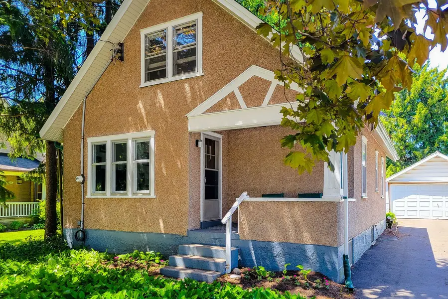 269 Carlisle RD, Hamilton, ON L0R 1H2