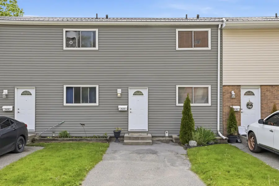 400 Westwood DR #A3, Cobourg, ON K9A 2B6