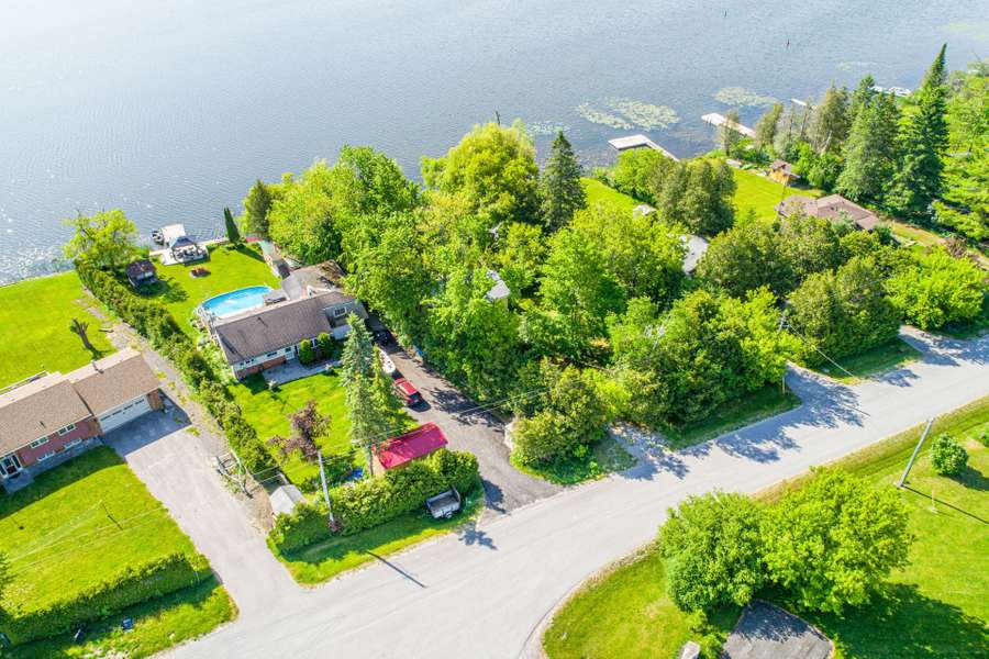 244 O'Reilly LN, Kawartha Lakes, ON K0M 2C0