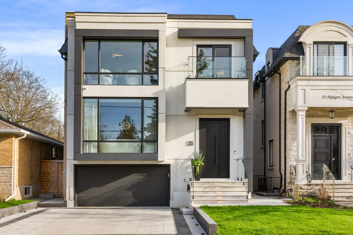 35 Nipigon AVE, Toronto C14, ON M2M 2V7