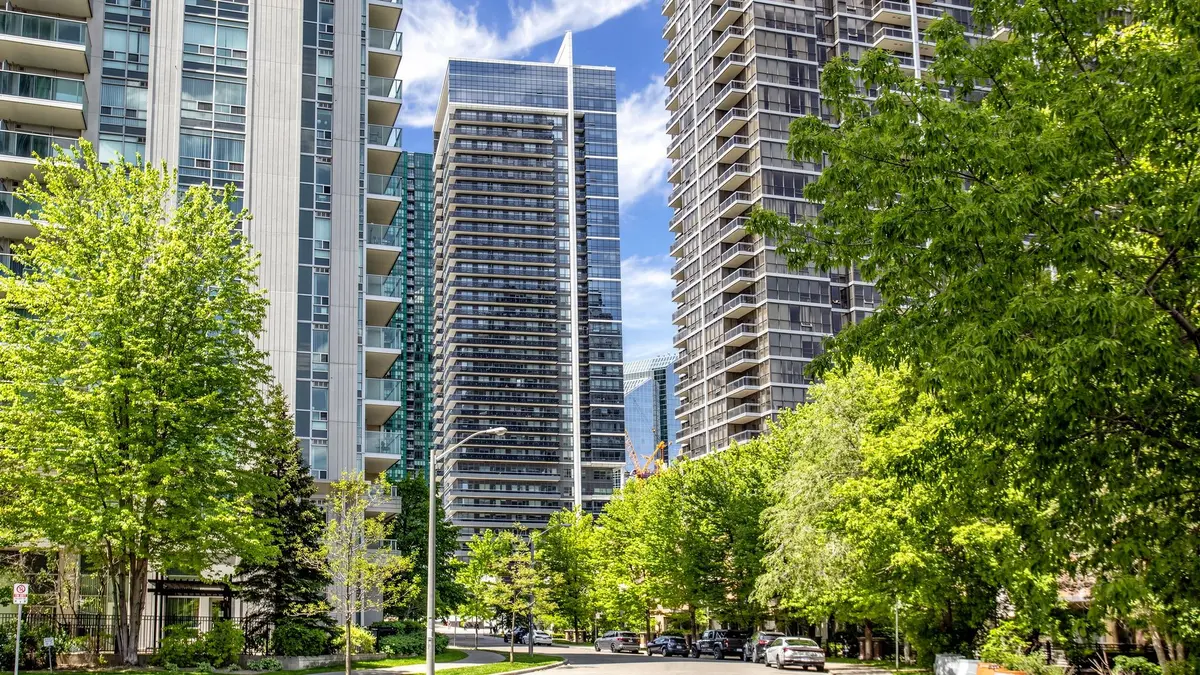 2 Anndale DR #309, Toronto C14, ON M2N 0G5