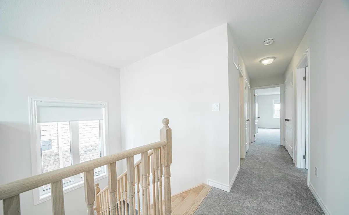 1111 Black Cherry DR, Oshawa, ON L1K 3G5
