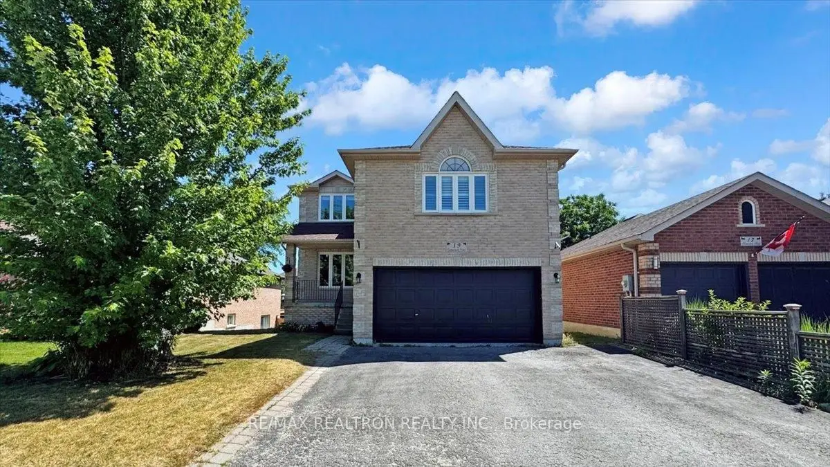 19 Tamarack TRL, Barrie, ON L4N 9S1
