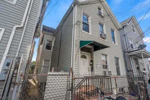 106 Madison St, Paterson City, NJ 07501