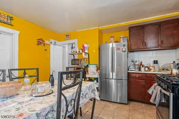 106 Madison St, Paterson City, NJ 07501