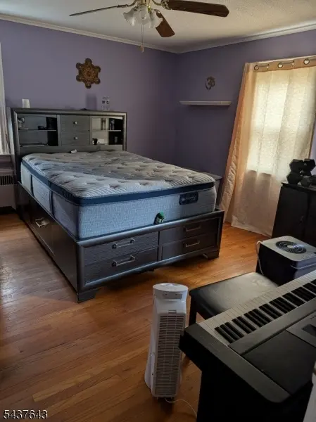 134 E Curtis St, Linden City, NJ 07036