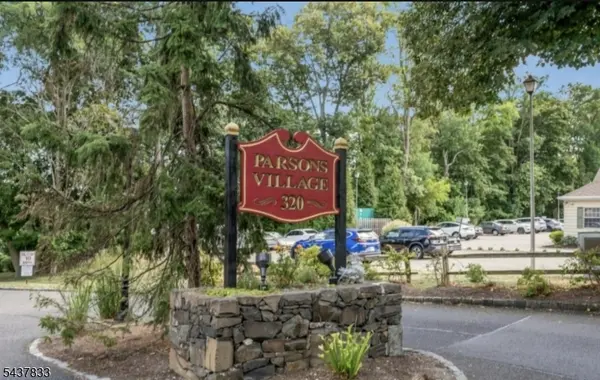 320 South St 18P #P, Morristown Town, NJ 07960
