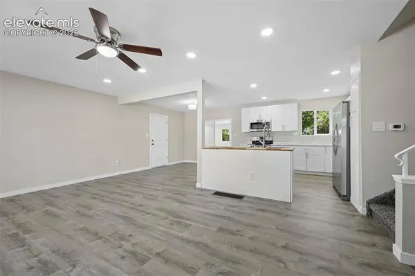 7313 Colonial DR, Fountain, CO 80817