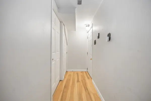 133 Shawnee CIR #Bsmt, Toronto C15, ON M2H 2Y3