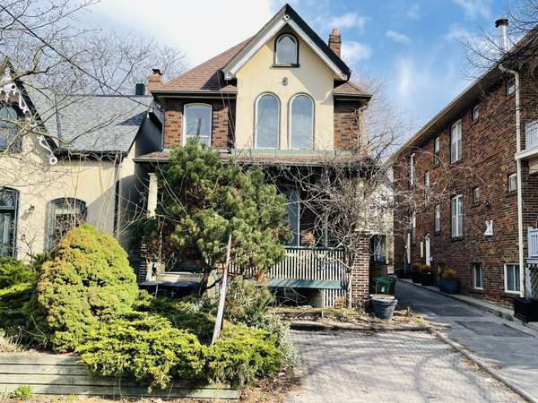 42 Amelia ST, Toronto C08, ON M4X 1E1