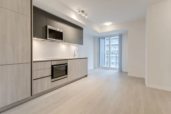 8 Widmer ST #2709, Toronto C01, ON M5V 0W6