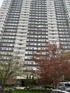 100 Antibes DR #1404, Toronto C07, ON M2R 3N1