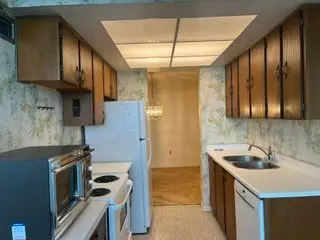 100 Antibes DR #1404, Toronto C07, ON M2R 3N1