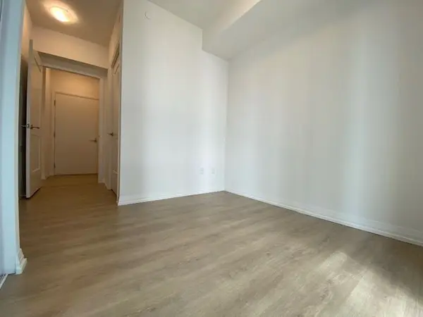 8 Widmer ST #1805, Toronto C01, ON M5V 2E7