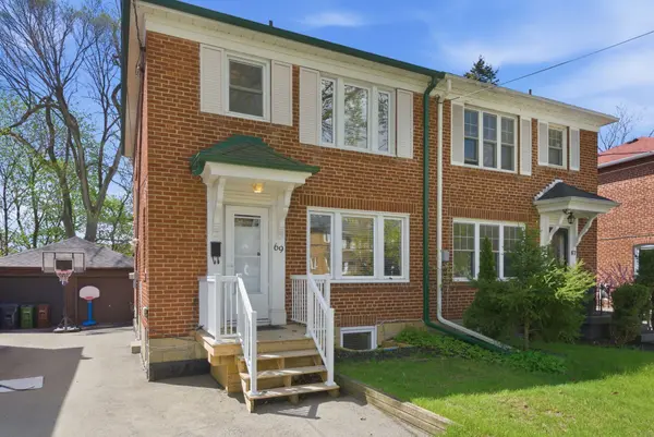 69 Thursfield CRES, Toronto C11, ON M4G 2N4