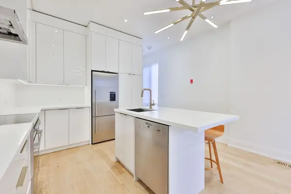 234 Brock AVE #Main, Toronto C01, ON M6K 2M2