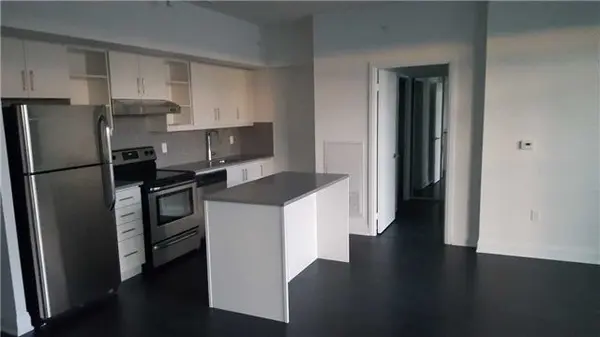 160 Vanderhoof AVE #1413, Toronto C11, ON M4G 2G6