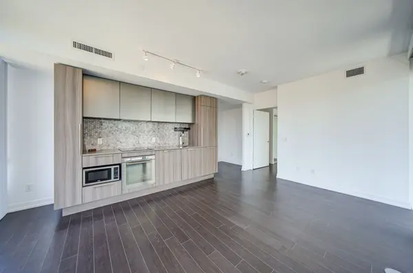 85 Wood ST #3303, Toronto C08, ON M4Y 0E8