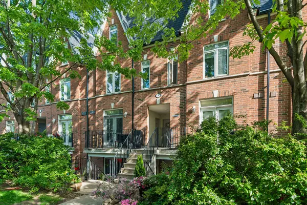 7 Shank ST #704, Toronto C01, ON M6J 3W9