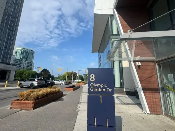 8 Olympic Garden DR S #S621, Toronto C14, ON M2M 0B9