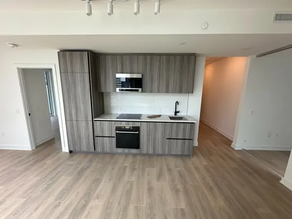 117 Broadway AVE #3202, Toronto C10, ON M4P 1V3