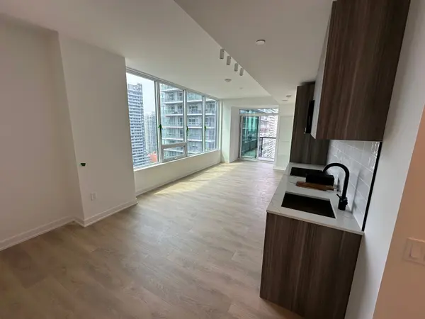 117 Broadway AVE #3202, Toronto C10, ON M4P 1V3