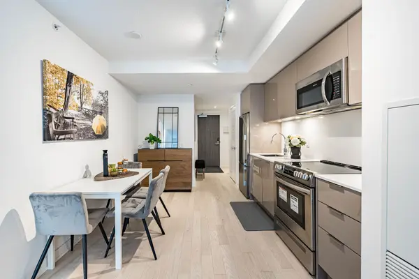 25 Richmond ST E #312, Toronto C08, ON M5C 1N7