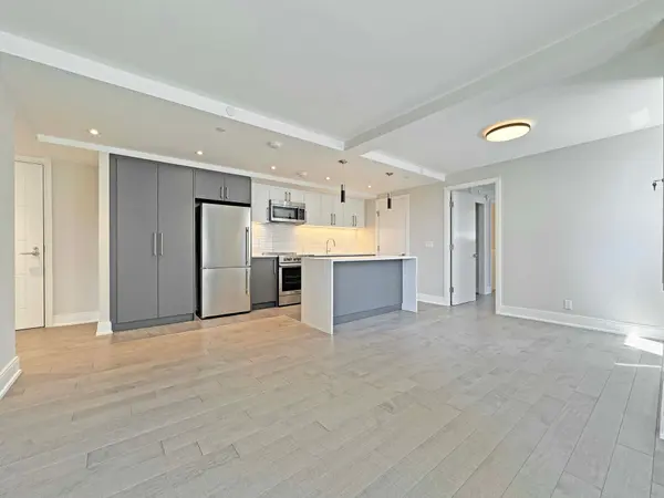11 Walmer RD #306, Toronto C02, ON M5R 2W9