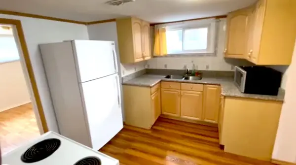 62 Lombardy CRES #Bsmt, Toronto E04, ON M1K 4N9