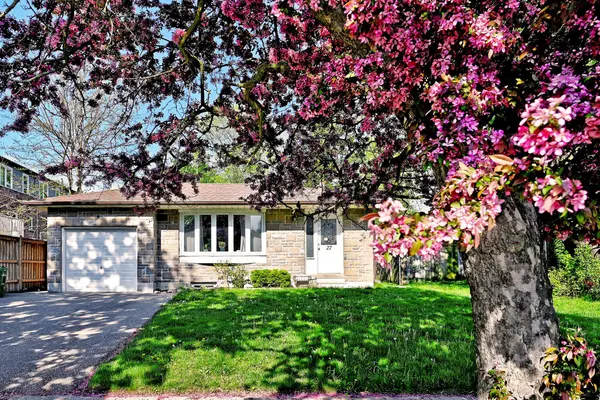 27 Marlena DR, Toronto E10, ON M1E 2Y9