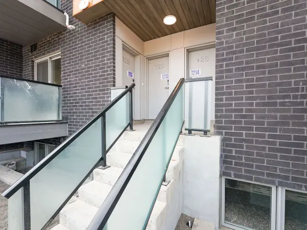1081 Danforth RD #125, Toronto E08, ON M1J 0B2