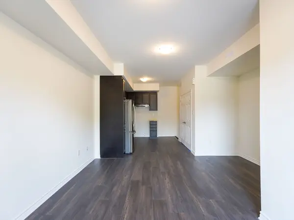 1081 Danforth RD #125, Toronto E08, ON M1J 0B2