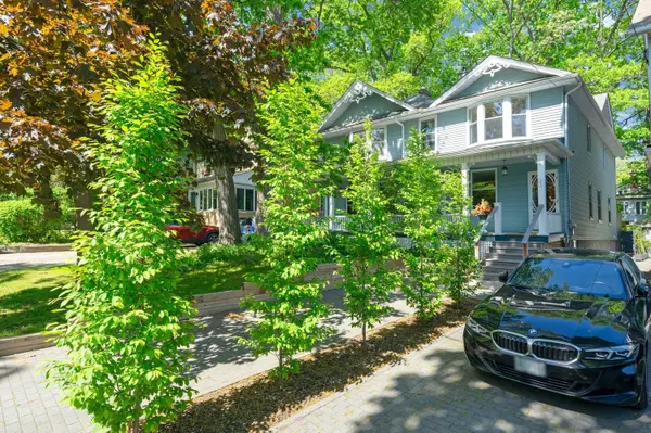 101 Silver Birch AVE, Toronto E02, ON M4E 3L3