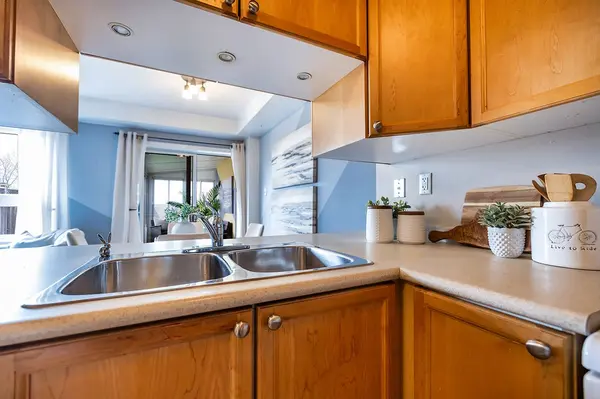 169 Scottsdale DR, Clarington, ON L1C 5L3