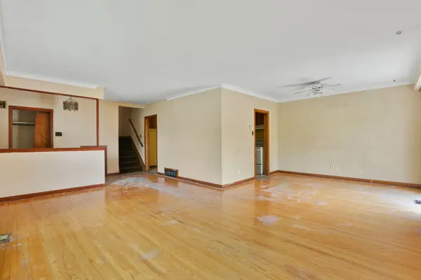 7 Eastpark BLVD, Toronto E09, ON M1H 1C5