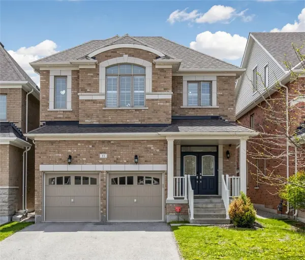 11 Peter Miller ST, Aurora, ON L4G 0W4