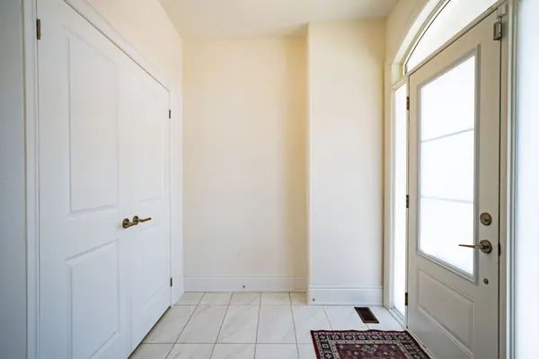 162 Elgin Mills RD W, Richmond Hill, ON L4C 4M2