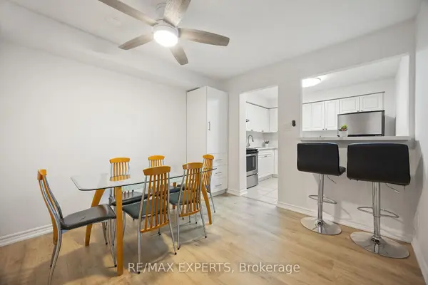 242 Milestone CRES, Aurora, ON L4G 3M2