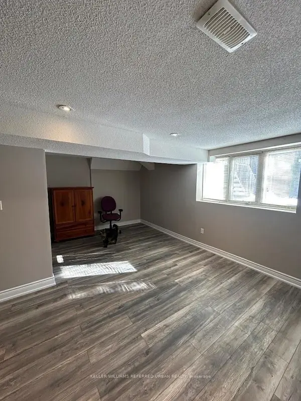 43 Littleriver CT #Lower, Vaughan, ON L6A 0K4