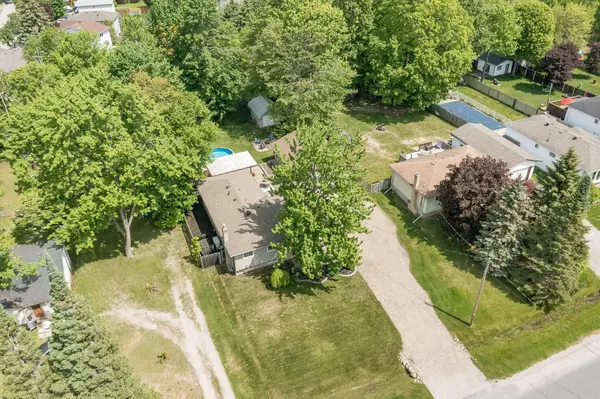 730 Trinity ST, Innisfil, ON L9S 2G8