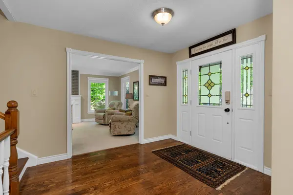 1897 Marchmont RD, Severn, ON L3V 6H2